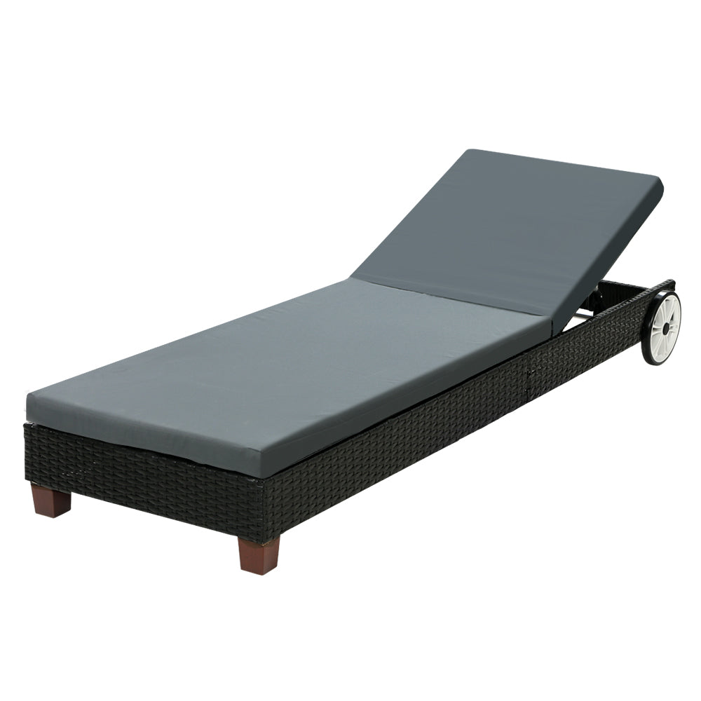 Marlook Sun Lounge Wicker Lounger Outdoor Furniture Day Bed Wheels Patio Black