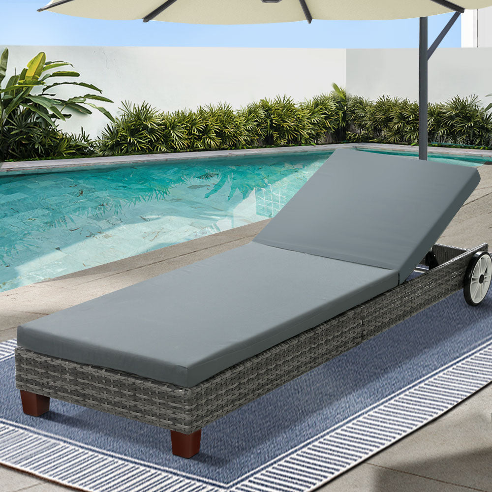 Marlook Sun Lounge Wicker Lounger Outdoor Furniture Day Bed Wheels Patio Grey